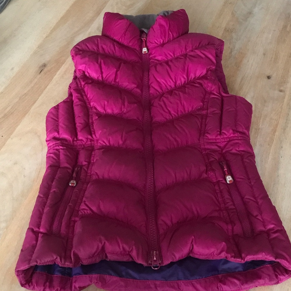 💗 Lululemon Vintage Puffer Vest SZ 4 💗